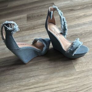 Breckelles Blue Denim Wedge Sandals Casual Chic